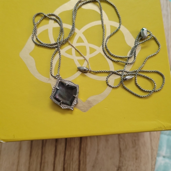 Kendra Scott Kasey slider Abalone Shell - Picture 10 of 12